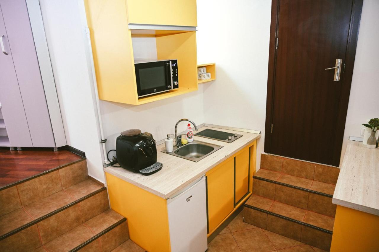 Cozy Apartment Брашов Екстериор снимка