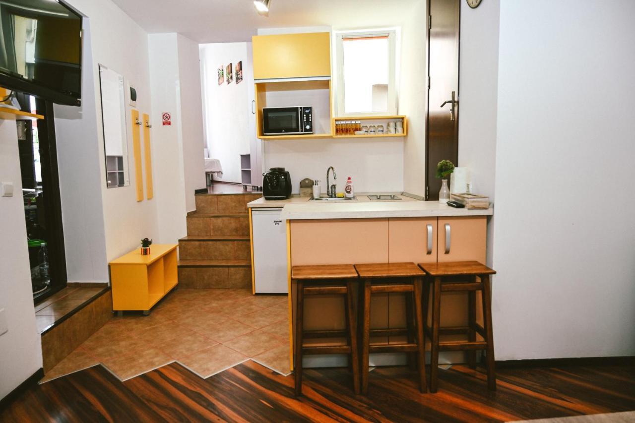 Cozy Apartment Брашов Екстериор снимка