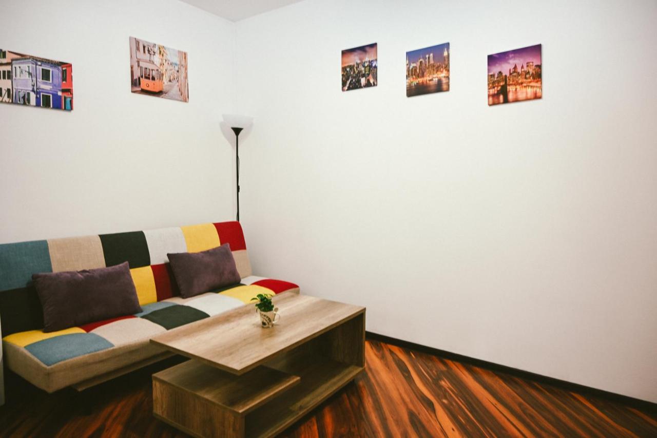 Cozy Apartment Брашов Екстериор снимка